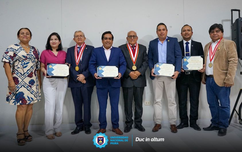 Reconocen a destacados ex alumnos de la Facultad de Ingeniería Civil